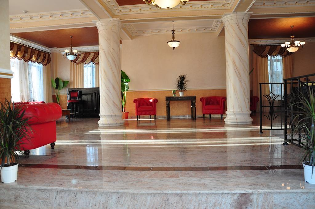 Vigo Grand Hotel Ploieşti Dış mekan fotoğraf