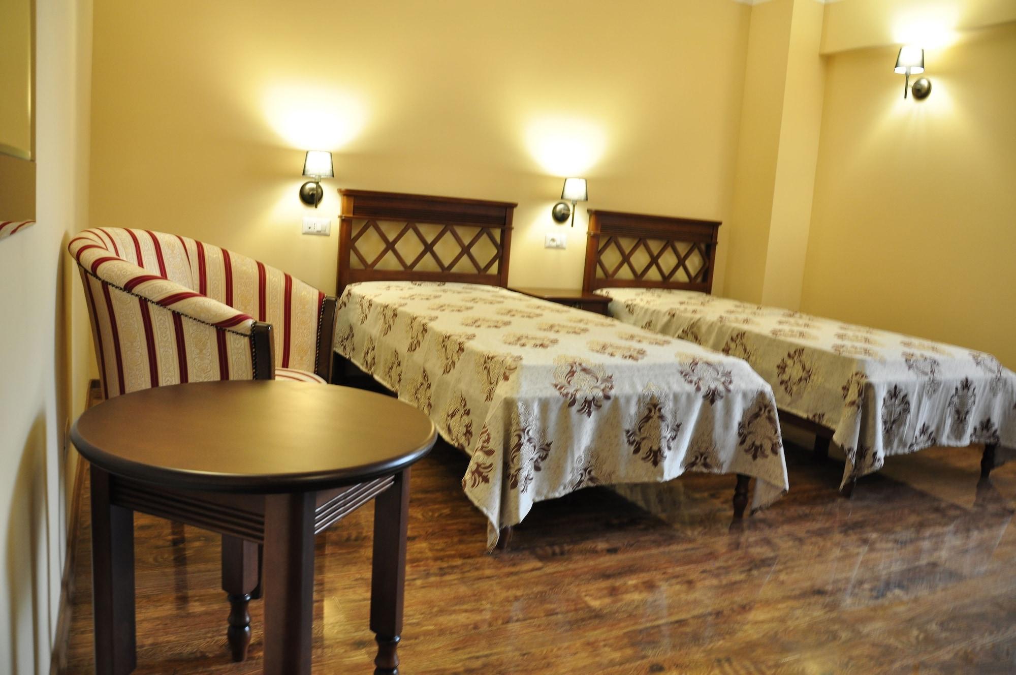 Vigo Grand Hotel Ploieşti Dış mekan fotoğraf
